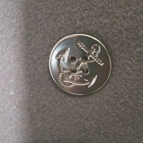 Coat - Picture 2 of 10